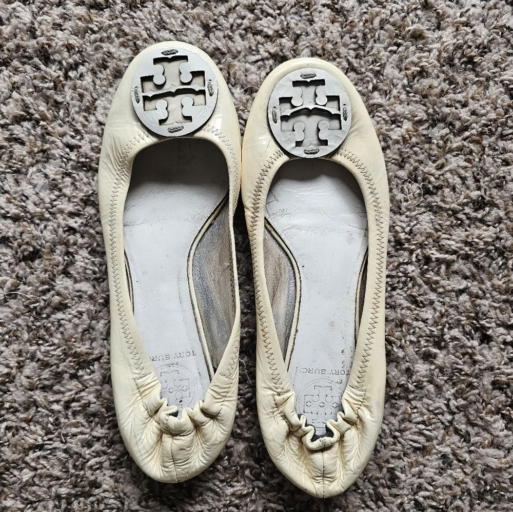 Tory Burch size missing